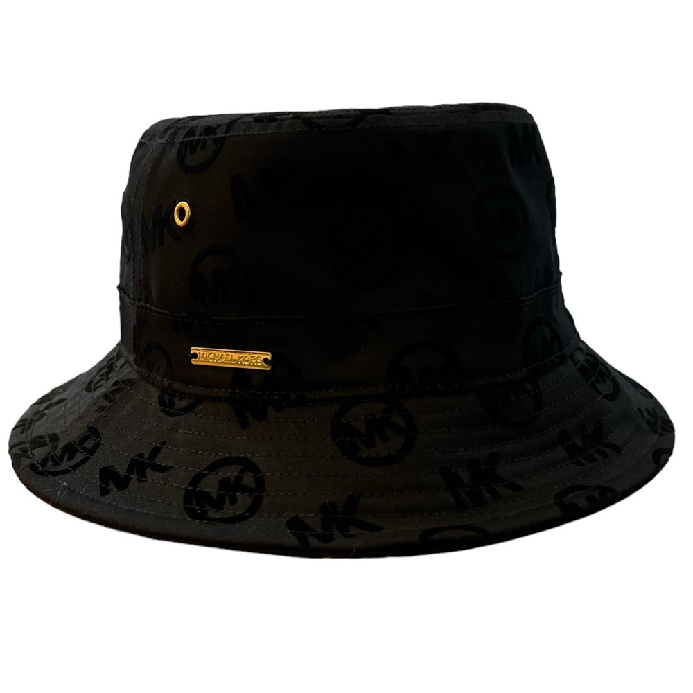 NWOT - Michael Kors Signature Logo Print Bucket Hat